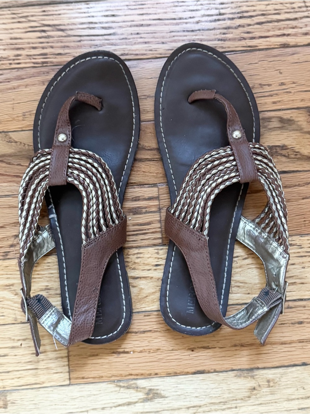 Merona Womens Erin Sandals 8 Dark Brown Open Toe Gladiator T-Strap Buckle Boho